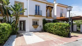 New Golden Mile 4 bedrooms town house for sale