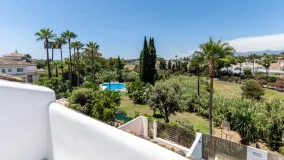 New Golden Mile 4 bedrooms town house for sale