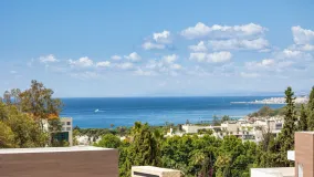 Villa a la venta con 4 dormitorios en Marbella Golden Mile