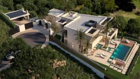 Plot for sale in Benahavis with 5 bedrooms