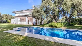 Buy 4 bedrooms villa in San Roque Club