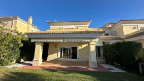 4 bedrooms Marbella City town house for sale