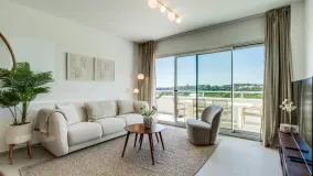 For sale apartment in Estepona