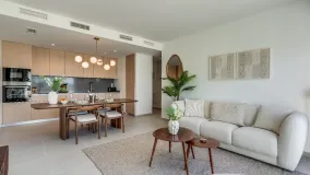 For sale apartment in Estepona