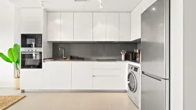 Apartment for sale in Estepona with 3 bedrooms