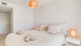 Ground floor apartment for sale in Estepona with 2 bedrooms