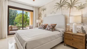 3 bedrooms Los Arqueros ground floor apartment for sale