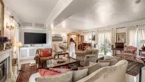 For sale villa with 3 bedrooms in Guadalmina Alta