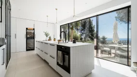 Villa de 4 dormitorios en venta en El Madroñal