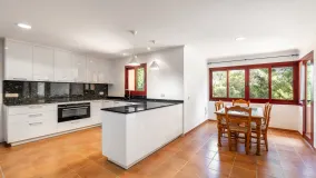 Se vende villa en Altos Reales