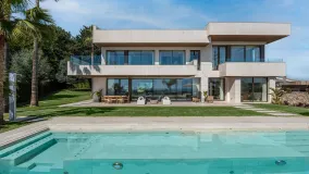 Villa for sale in Churriana