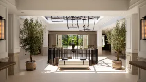 For sale 6 bedrooms villa in Nueva Andalucia