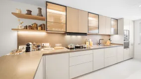 Nueva Andalucia town house for sale