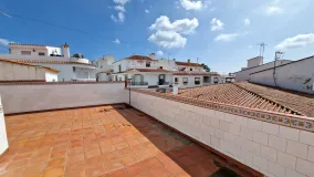 For sale Manilva Pueblo 6 bedrooms semi detached house