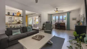 Villa for sale in Sotogrande Costa with 5 bedrooms