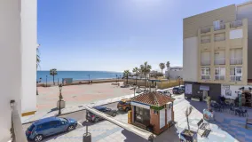 For sale Sabinillas apartment with 4 bedrooms
