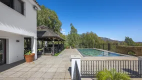 Villa for sale in El Herrojo with 7 bedrooms