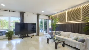 Marbelah Pueblo 6 bedrooms town house for sale