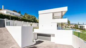 For sale Paraiso Alto villa with 6 bedrooms
