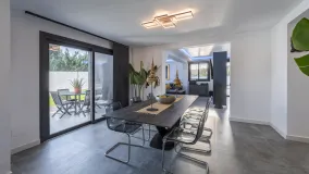 Villa en venta en Linda Vista Baja de 3 dormitorios