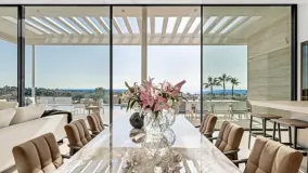 Comprar villa en Los Flamingos con 6 dormitorios