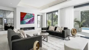 Villa de 4 dormitorios a la venta en El Campanario