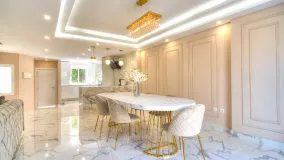 Buy Los Naranjos de Marbella town house