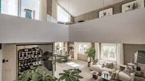 Atico duplex con 5 dormitorios a la venta en Costa Nagüeles I