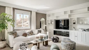 Atico duplex con 5 dormitorios a la venta en Costa Nagüeles I