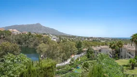 Apartamento en venta con 3 dormitorios en Palacetes Los Belvederes