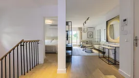 Comprar apartamento en Señorio de Aloha de 3 dormitorios