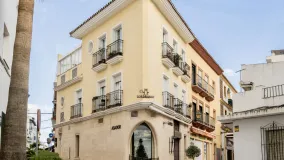 For sale 1 bedroom duplex penthouse in S. Pedro Centro