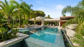 For sale villa in Las Chapas with 5 bedrooms