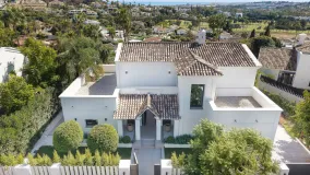 Villa a la venta con 5 dormitorios en Los Naranjos Golf