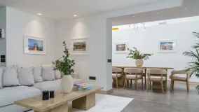 Villa a la venta en Nueva Andalucia
