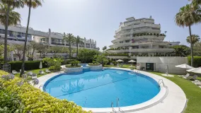 Apartamento de 4 dormitorios en venta en Cipreses del Mar