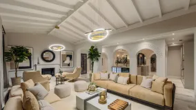 Villa en venta en Altos Reales