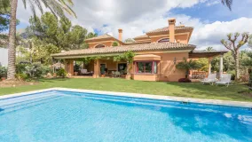 For sale villa in Altos Reales with 5 bedrooms