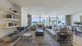 Atico duplex con 3 dormitorios en venta en Marina Puente Romano