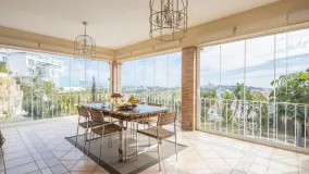 Villa a la venta de 6 dormitorios en Paraiso Alto