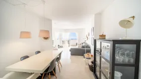 For sale apartment with 2 bedrooms in Calahonda