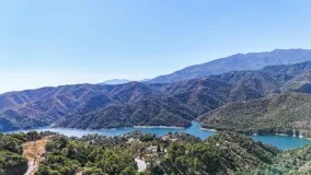 Villa for sale in Istan