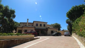 For sale Sotogrande Alto villa with 6 bedrooms