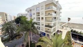 For sale apartment in Estepona Old Town with 3 bedrooms