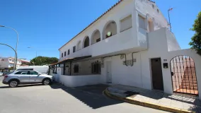 Edificio en venta en Guadiaro