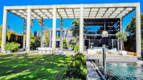 For sale Atalaya Golf villa with 5 bedrooms