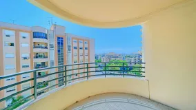 Ricardo Soriano, apartamento a la venta de 3 dormitorios