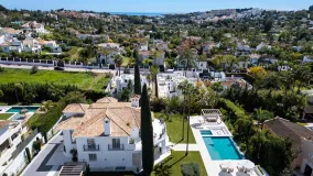 Nueva Andalucia, villa a la venta con 5 dormitorios