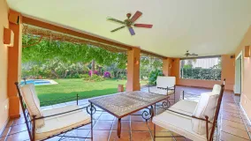 6 bedrooms villa in Altos Reales for sale