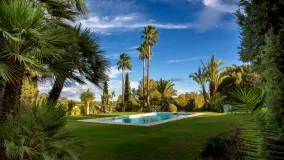 Se vende villa con 6 dormitorios en Mijas Costa